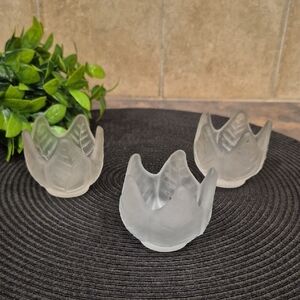 PARTYLITE Lotus Blossom Frosted Glass Tealight/Votive Candle Holders, Set of 3